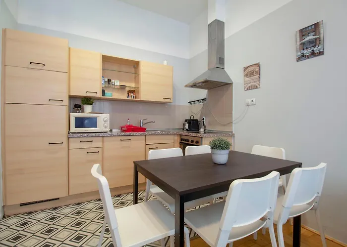 公寓 2 Bedroom Inside Gozsdu Passage