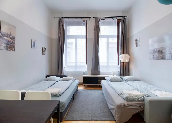 2 Bedroom Inside Gozsdu Passage * Budapest